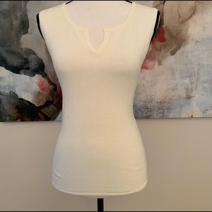 BCBG sleeveless top size s